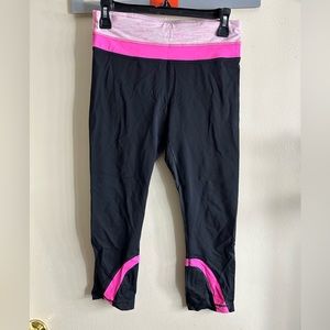 Lululemon Capri workout pants